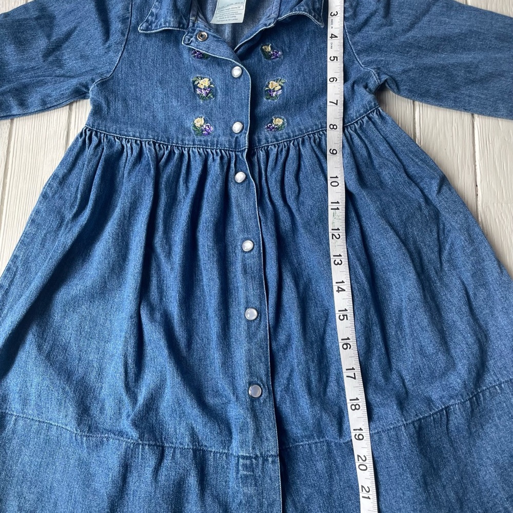 Laura Ashley Mother & Child Girls Dress Size 2 Denim Modest Pearl Snaps - Picture 9 of 9